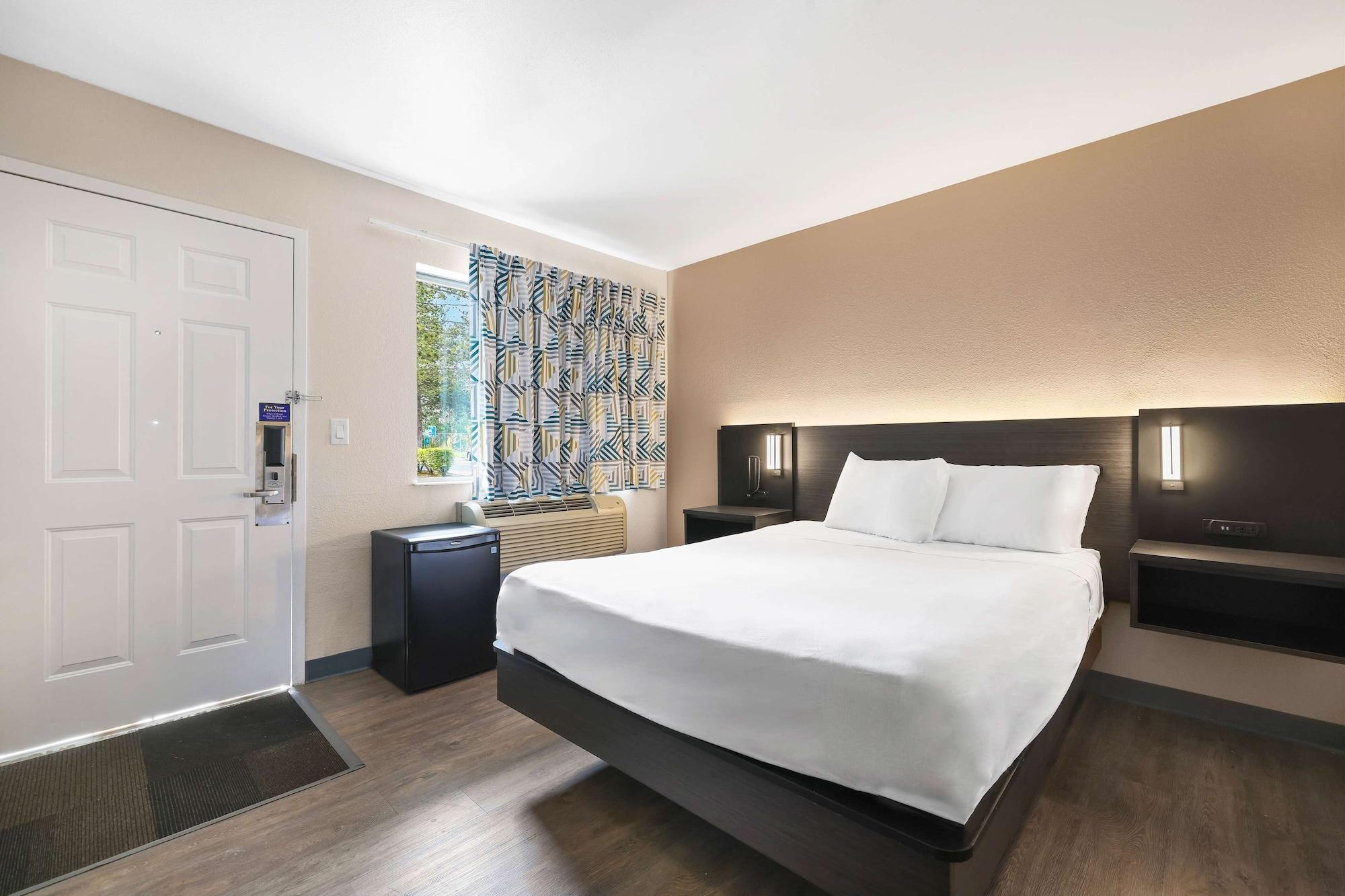 Motel 6-Kirkland, Wa - North Kirkland Eksteriør billede