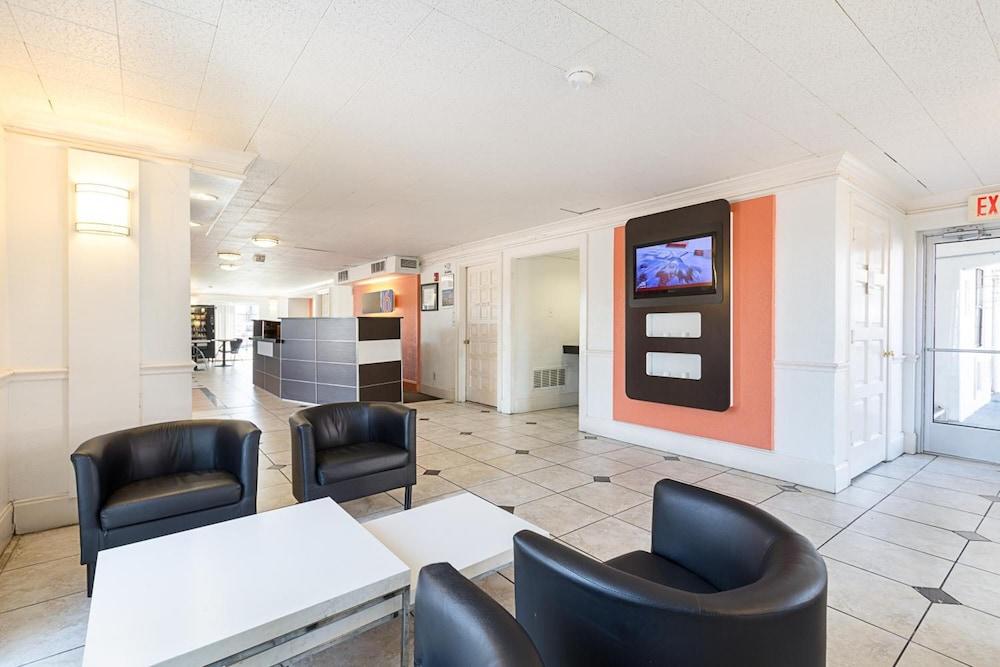 Motel 6-Kirkland, Wa - North Kirkland Eksteriør billede