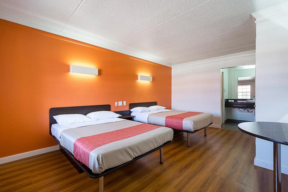 Motel 6-Kirkland, Wa - North Kirkland Eksteriør billede