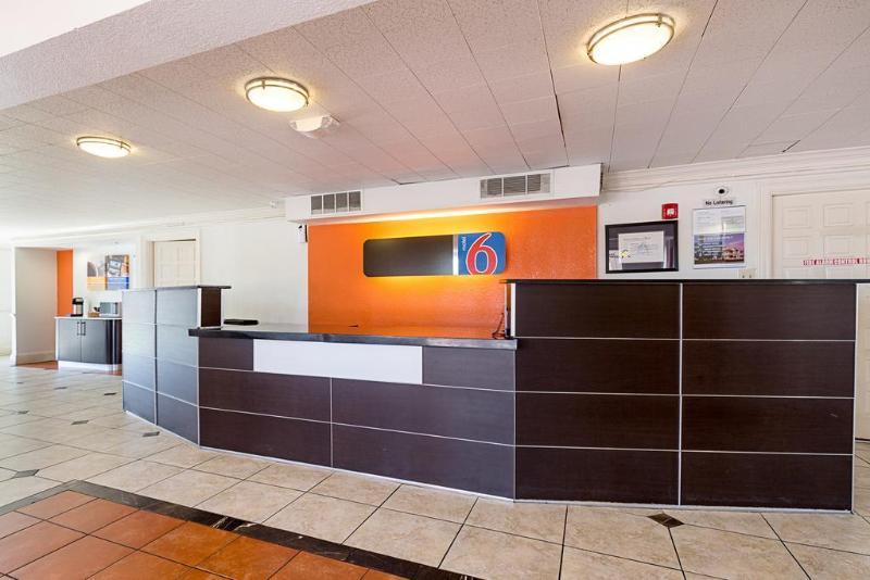 Motel 6-Kirkland, Wa - North Kirkland Eksteriør billede