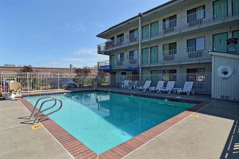 Motel 6-Kirkland, Wa - North Kirkland Eksteriør billede