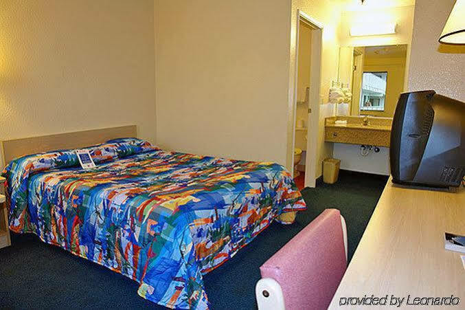 Motel 6-Kirkland, Wa - North Kirkland Eksteriør billede